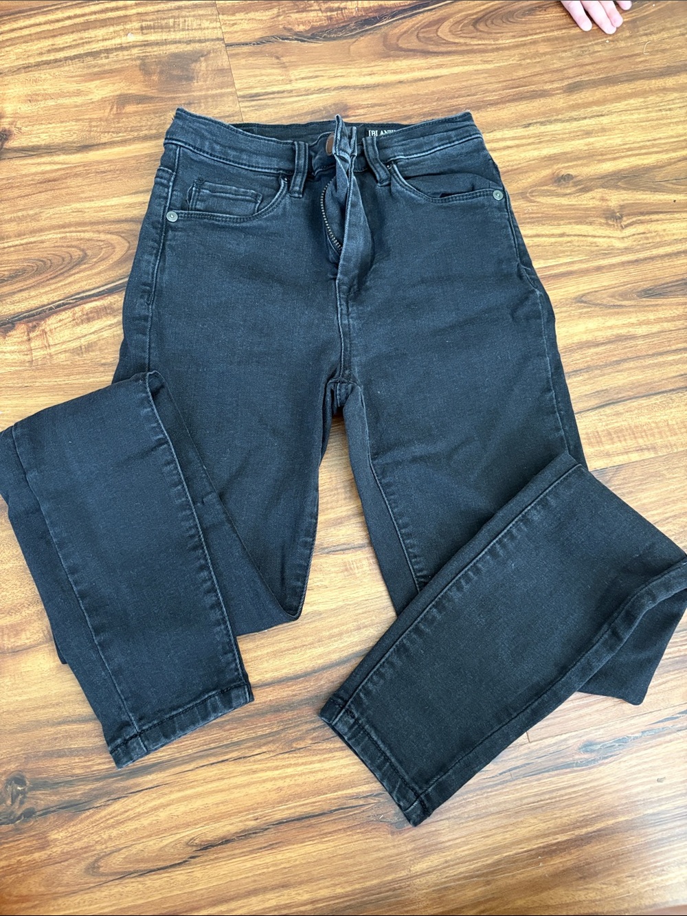Black High-Waist Skinny Leg Jeans